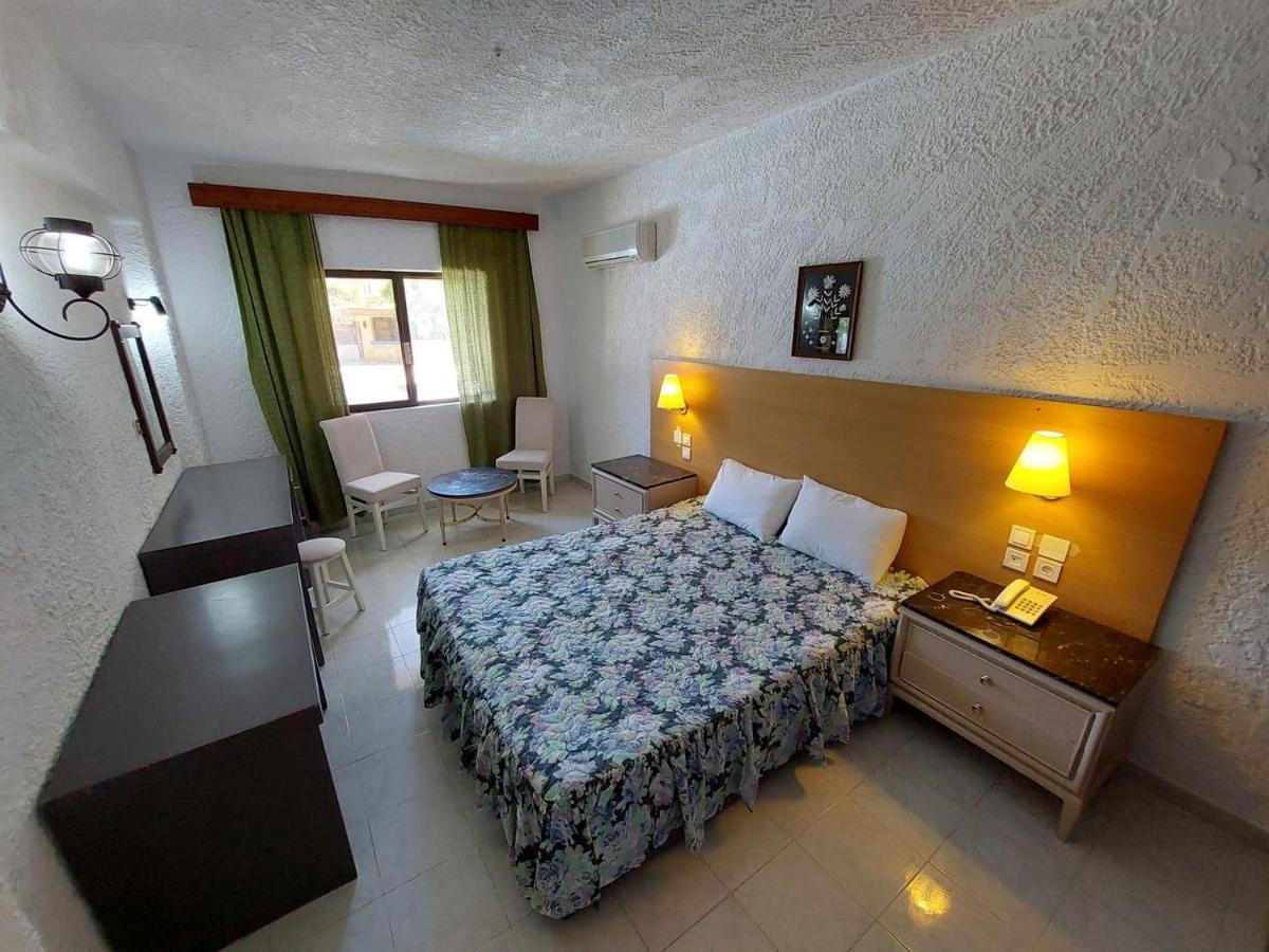 Hotel Oasis Rhodes- Afandou